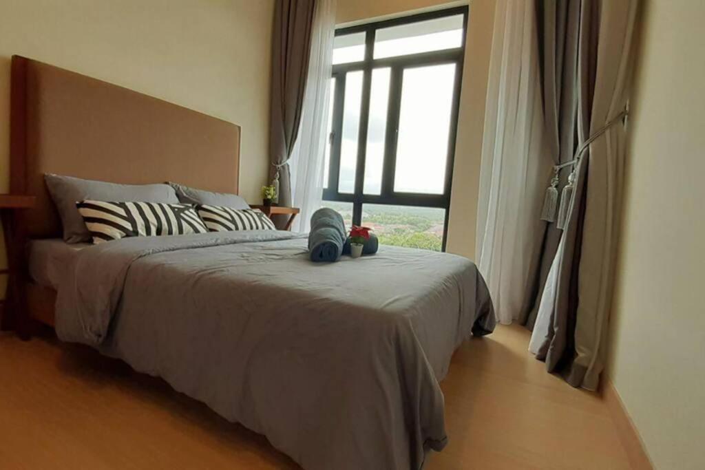 Casa Raudhah @ Timurbay Seafront Residence Kampung Sungai Karang Exterior photo